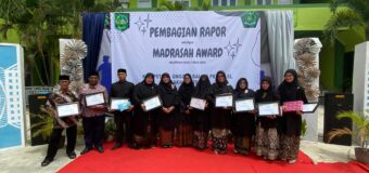 Kamad MA Darul Ulum Banda Aceh Beri Apresiasi Kepada Tenaga Tendik dan Non Tending